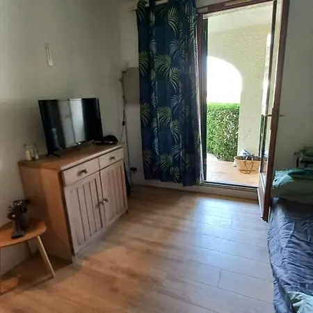Proche Avec Jardin